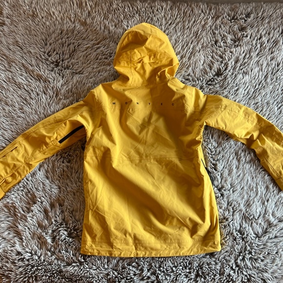 Montec Snowboard Jacket - Picture 2 of 6
